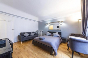Studio - Avenue Champs-Elysée